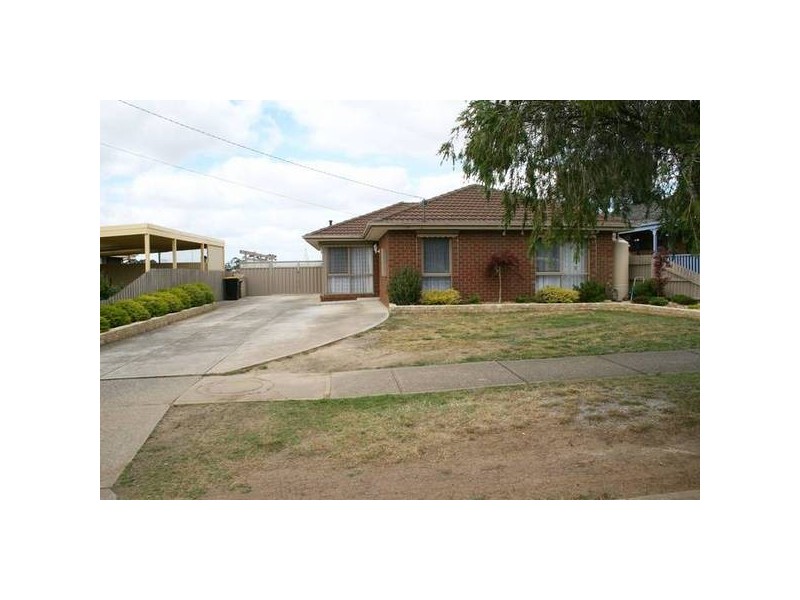 33 License Road, Diggers Rest VIC 3427