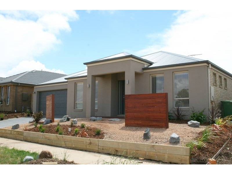 745 Elizabeth Drive, Sunbury VIC 3429