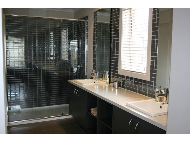 745 Elizabeth Drive, Sunbury VIC 3429