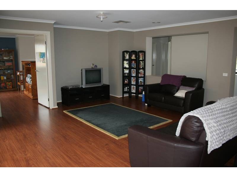 745 Elizabeth Drive, Sunbury VIC 3429