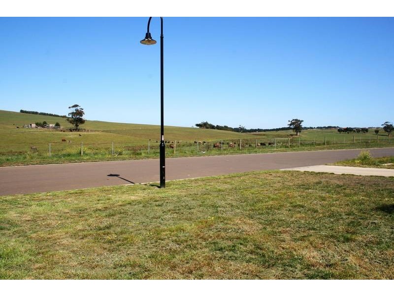 745 Elizabeth Drive, Sunbury VIC 3429