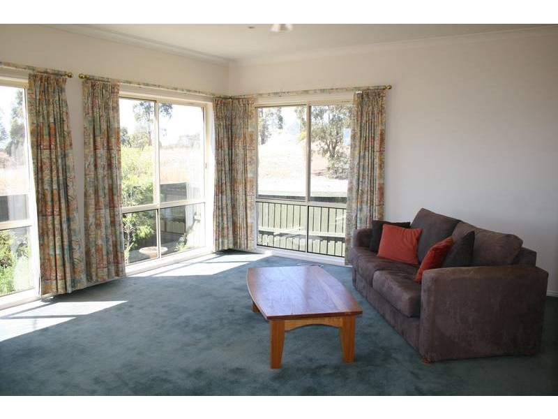 7 Wirilda Court, Sunbury VIC 3429