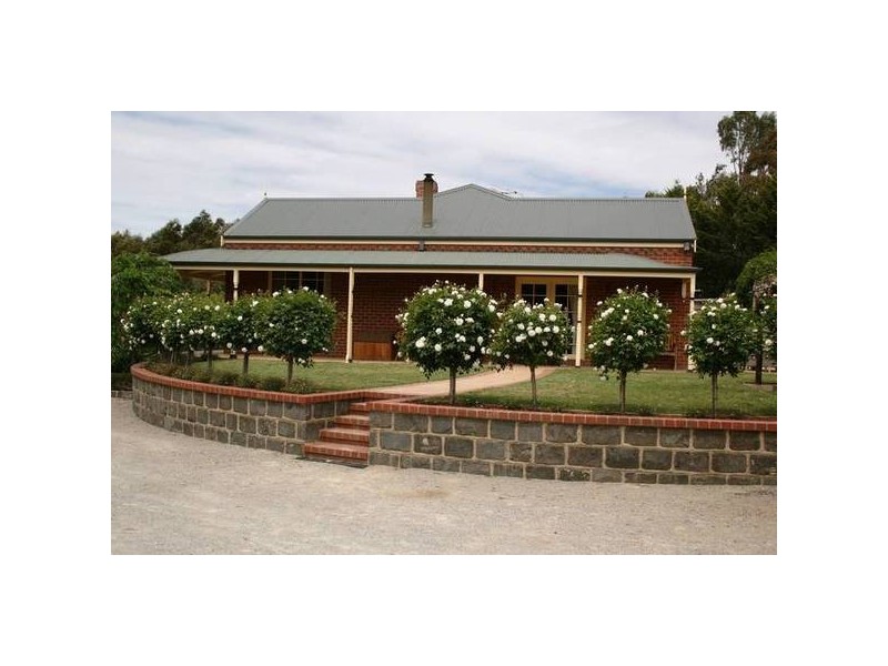 40 The Parkway, Sunbury VIC 3429