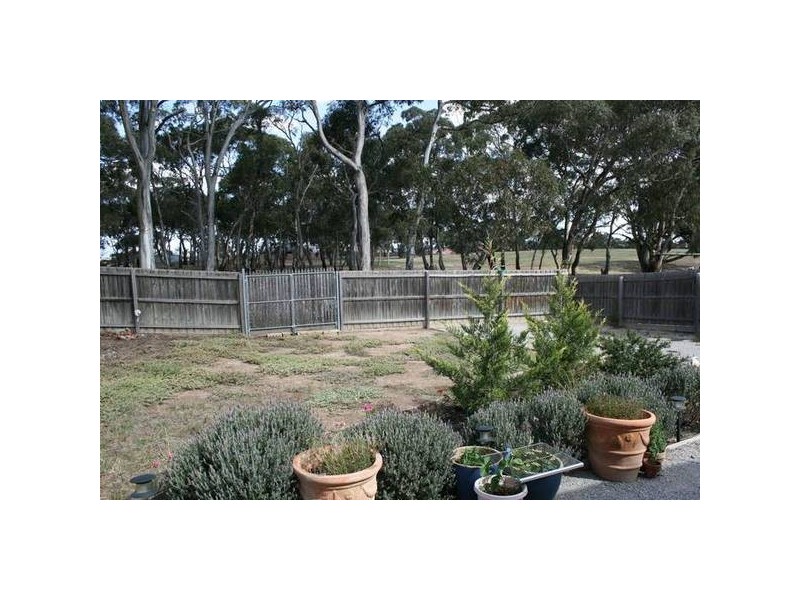 39 Rees Road, Sunbury VIC 3429