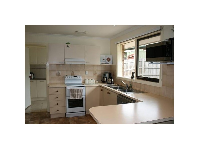 3 Kemp Place, Sunbury VIC 3429