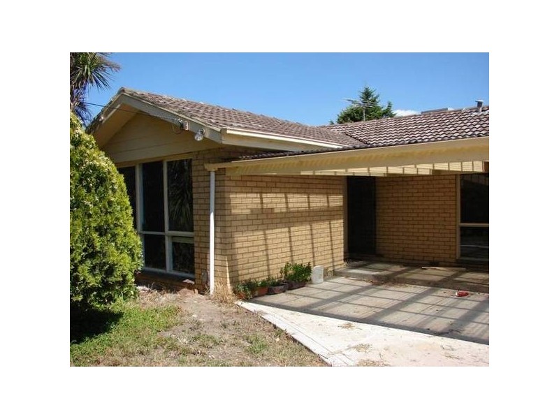 57 Marjorie Avenue, Sunbury VIC 3429