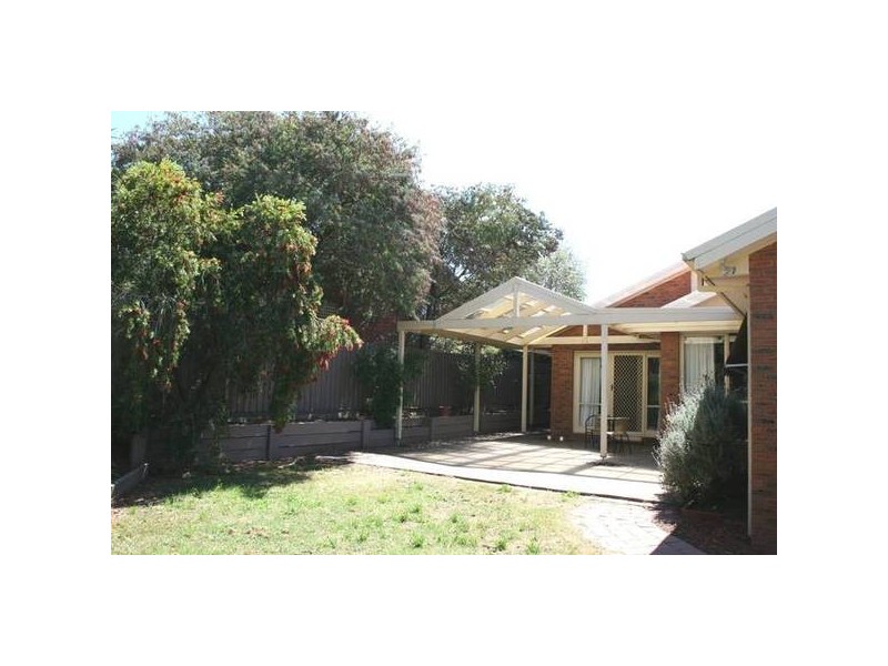 13 Heatherbrae Crescent, Sunbury VIC 3429