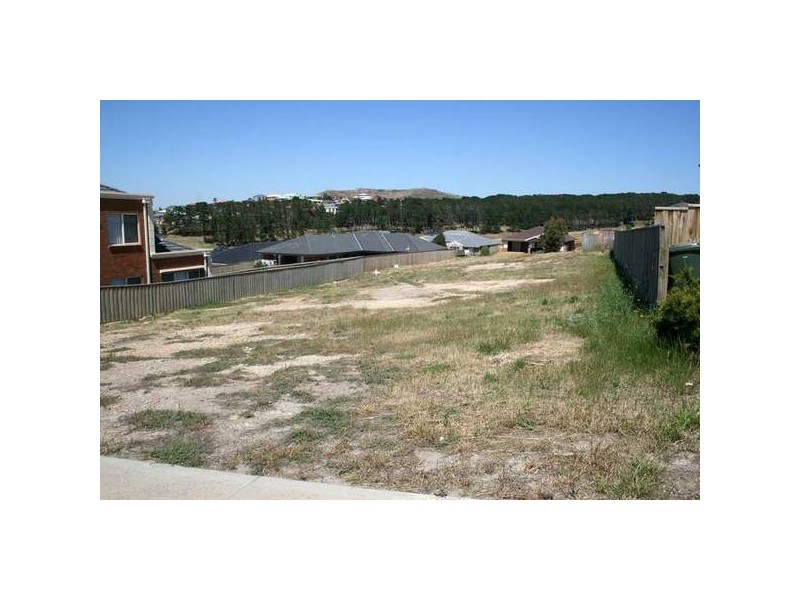 1910 Keswick Rise, Sunbury VIC 3429