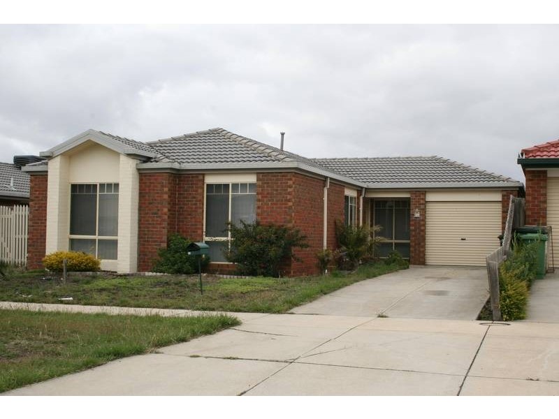 45 Charter Road East, Sunbury VIC 3429