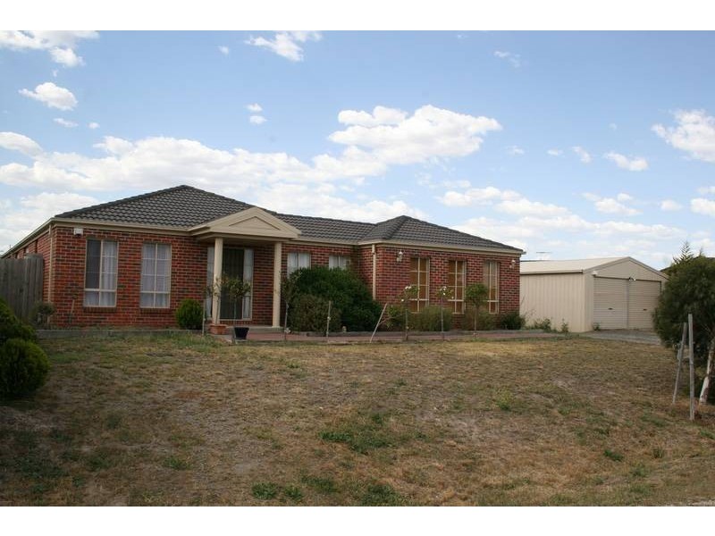 6 Fenchcurch Street, Sunbury VIC 3429