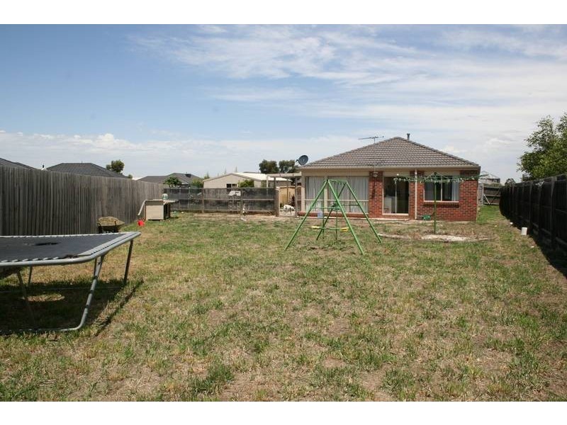 6 Fenchcurch Street, Sunbury VIC 3429