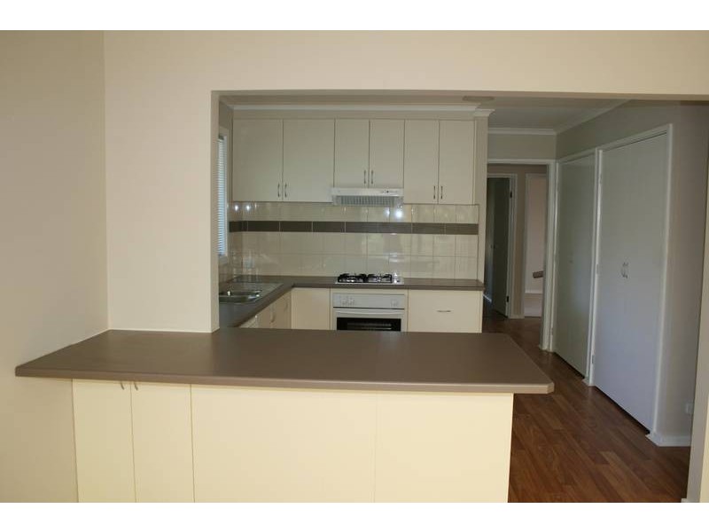 43 Hood Crescent, Sunbury VIC 3429