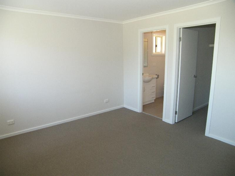 3/4 Woolmers Crescent, Mardi NSW 2259