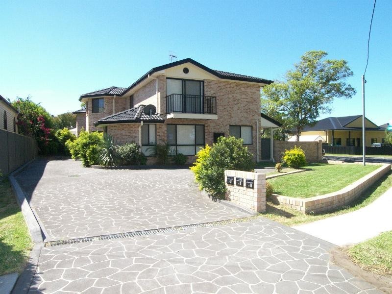 1/10 Panonia Road, Wyong NSW 2259