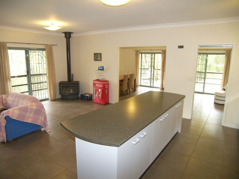 Mangrove Mountain NSW 2250