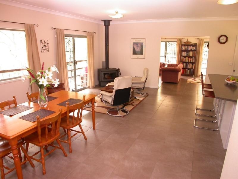 Mangrove Mountain NSW 2250