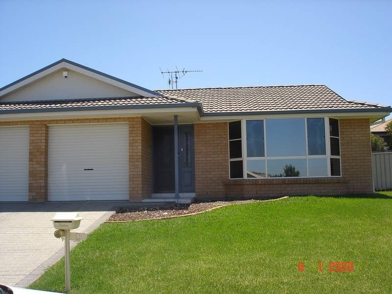 5 Rivegum Grove, Hamlyn Terrace NSW 2259