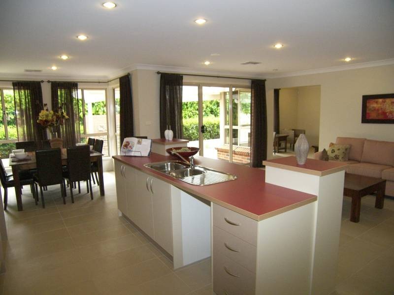 11 Stan Johnson Drive, Hamlyn Terrace NSW 2259