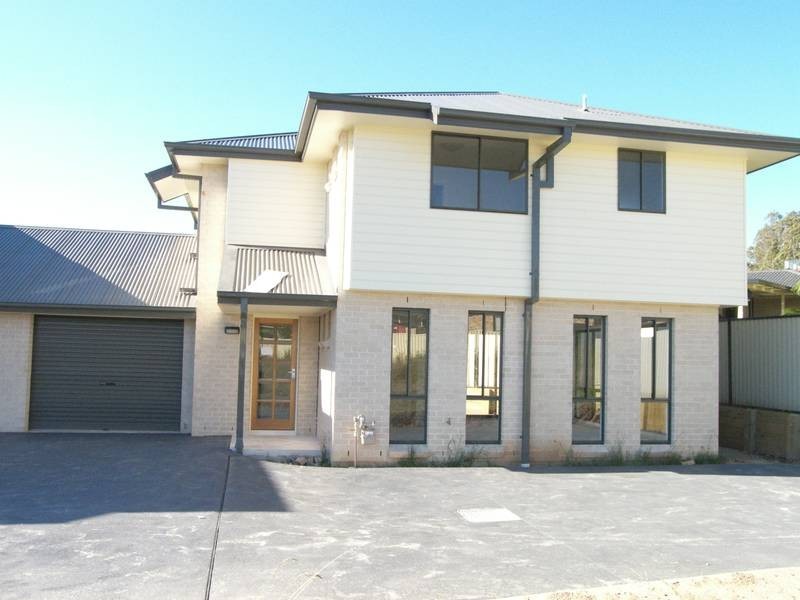 10a Kiah Way, Watanobbi NSW 2259