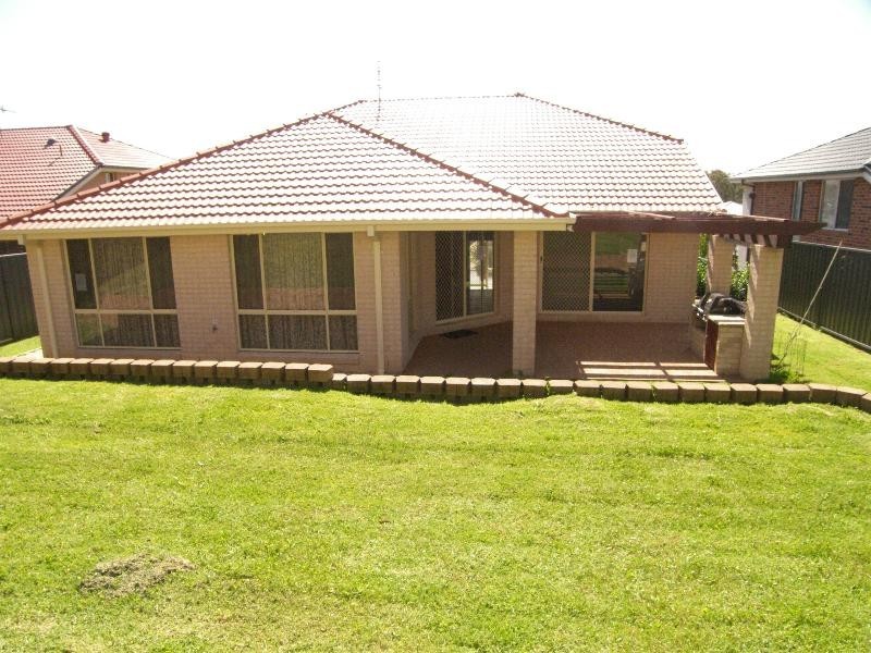 13 Homestead Road ., Wadalba NSW 2259