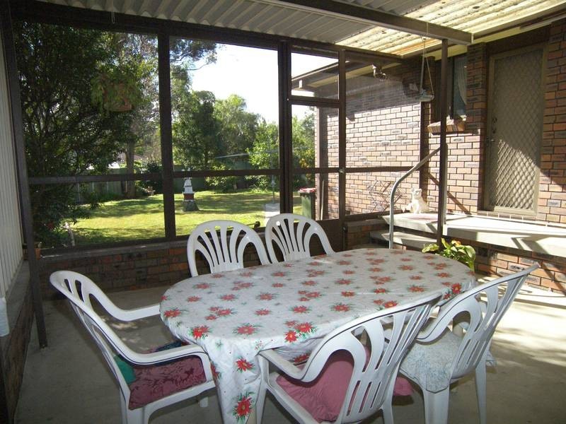 29 Inderan Ave, Lake Haven NSW 2263