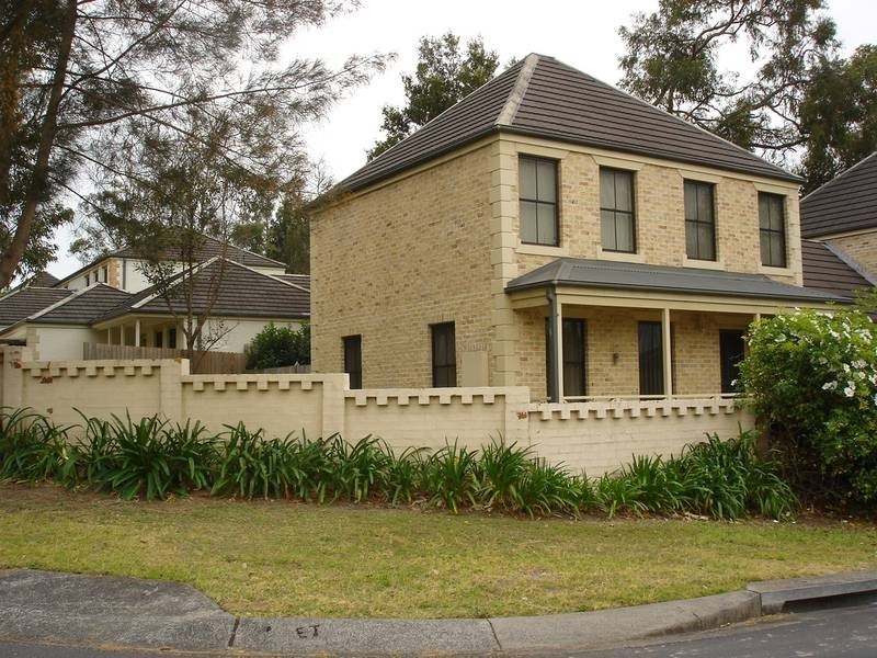 1/4 Hawthorn Place, Mardi NSW 2259