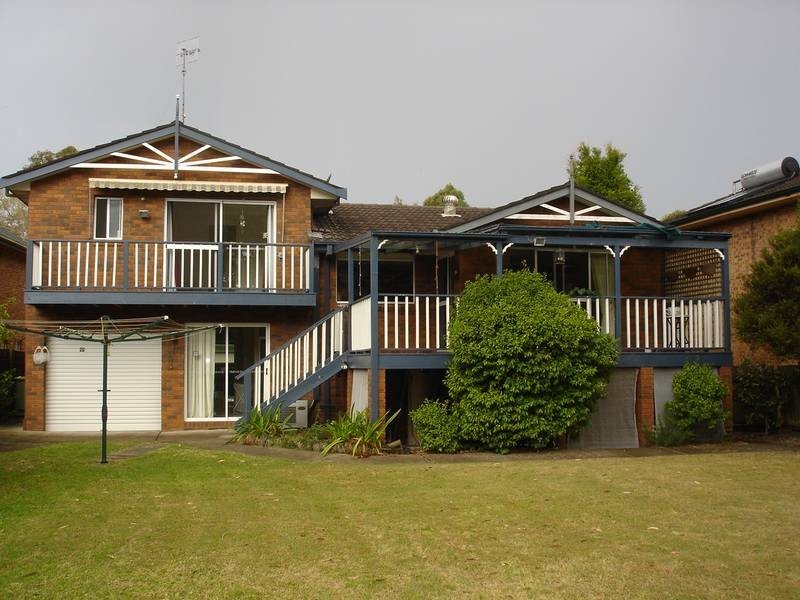 11 Riverview Pde, Wyong NSW 2259