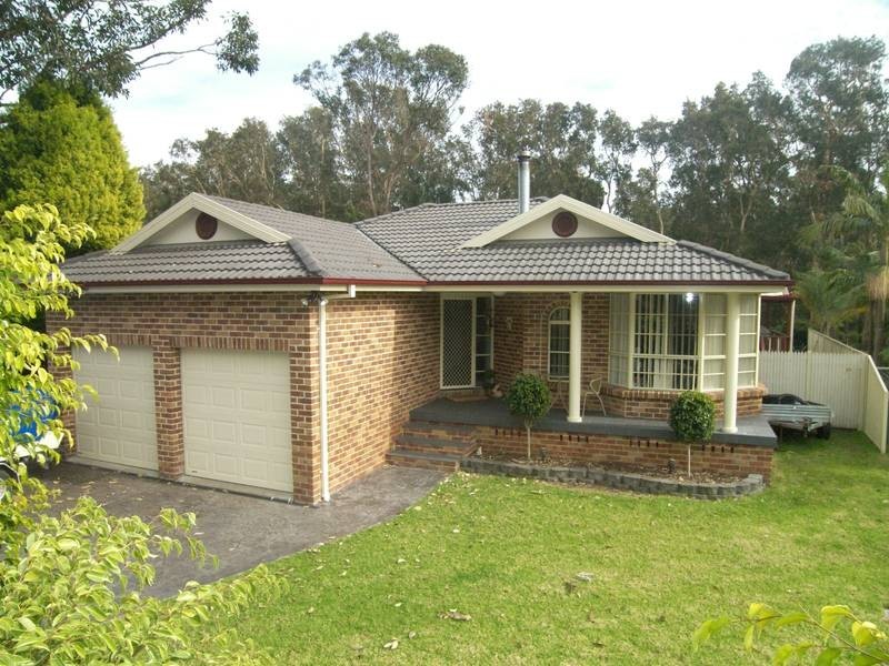 369 Tuggerawong Rd, Tuggerawong NSW 2259
