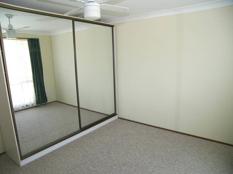13 Charmian Cres, Watanobbi NSW 2259