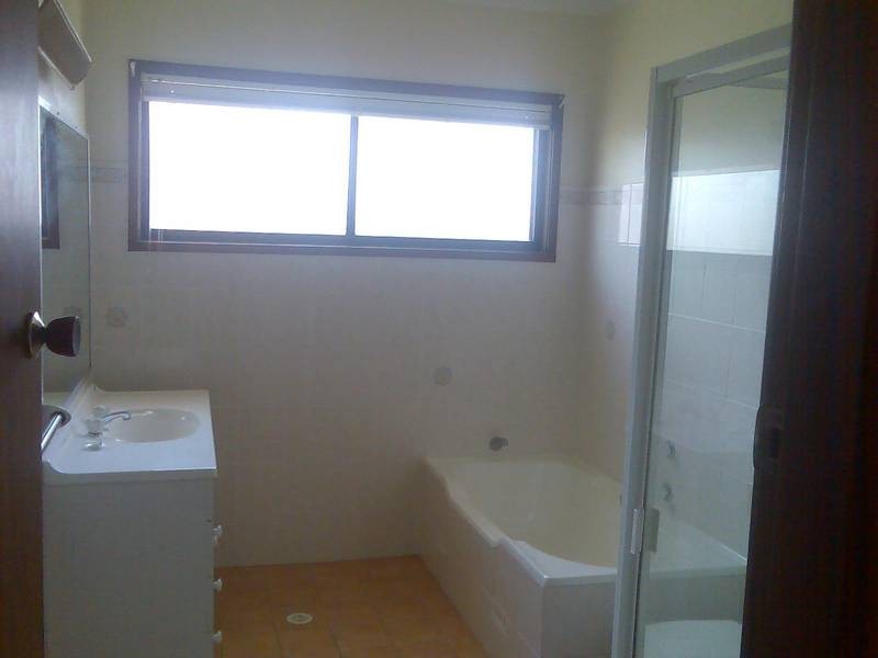 10 Blackford Avenue, Kanwal NSW 2259