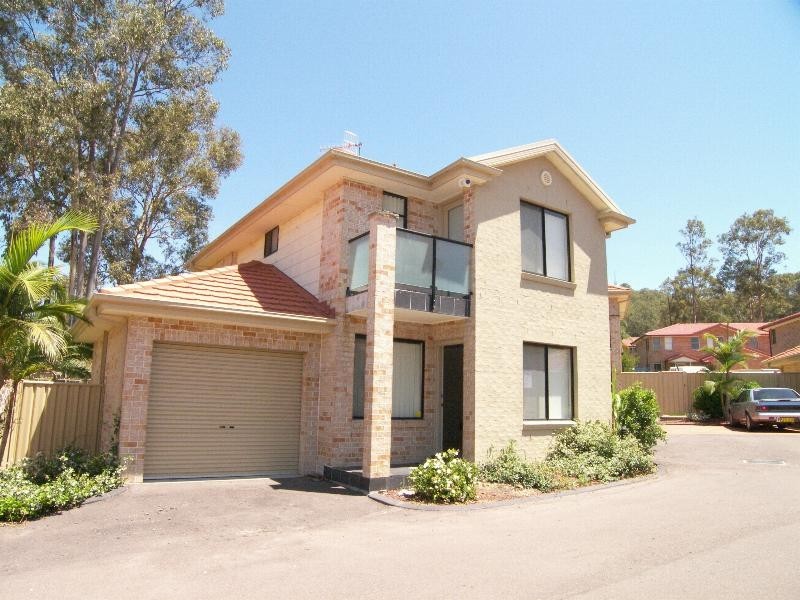 1/33 Cutler Drive, Wyong NSW 2259