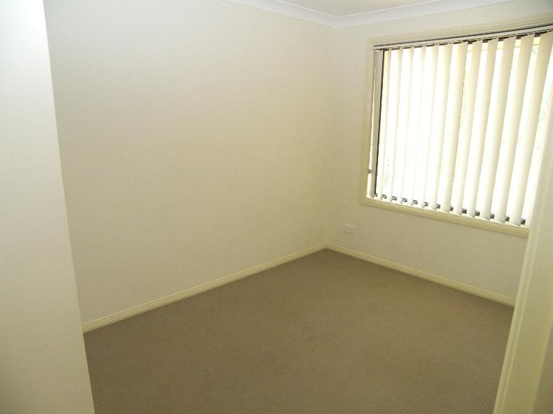 1/33 Cutler Drive, Wyong NSW 2259