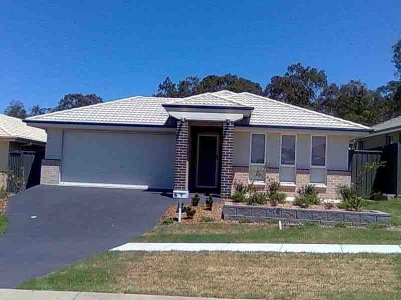 77 Clydesdale Street, Wadalba NSW 2259