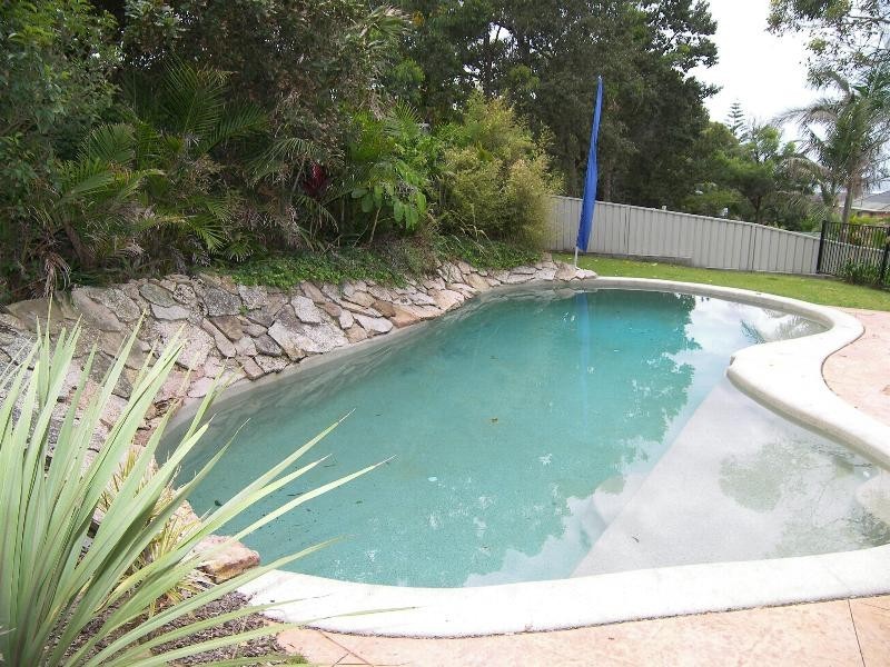 Caves Beach NSW 2281