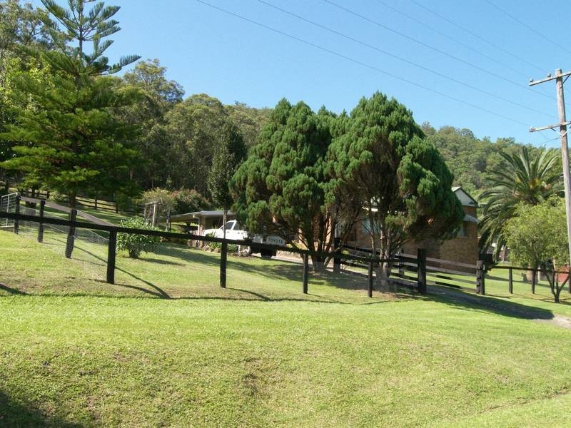 1955 Yarramalong Road, Yarramalong NSW 2259