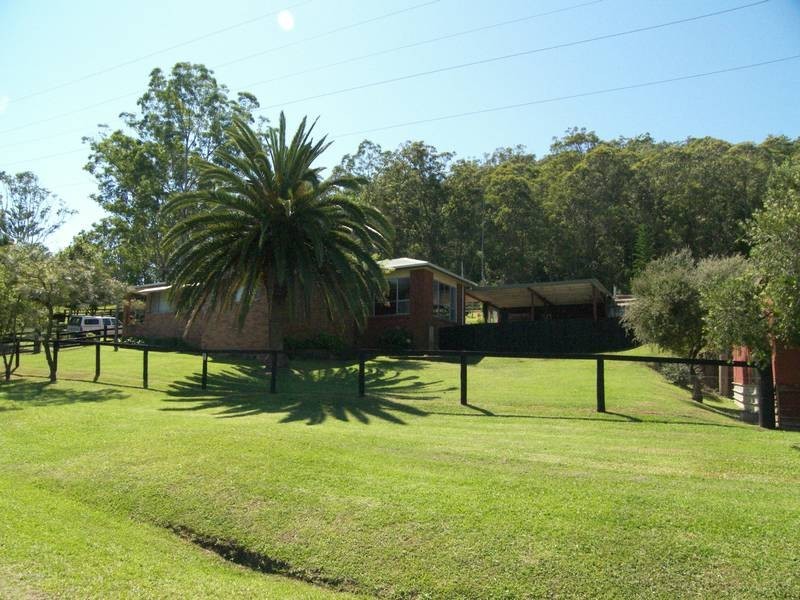 1955 Yarramalong Road, Yarramalong NSW 2259