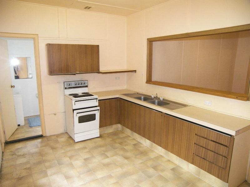 324 Tuggerawong Rd, Tuggerawong NSW 2259