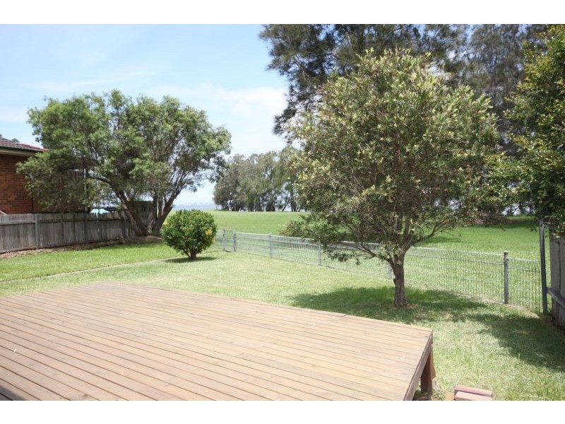 Tuggerawong NSW 2259