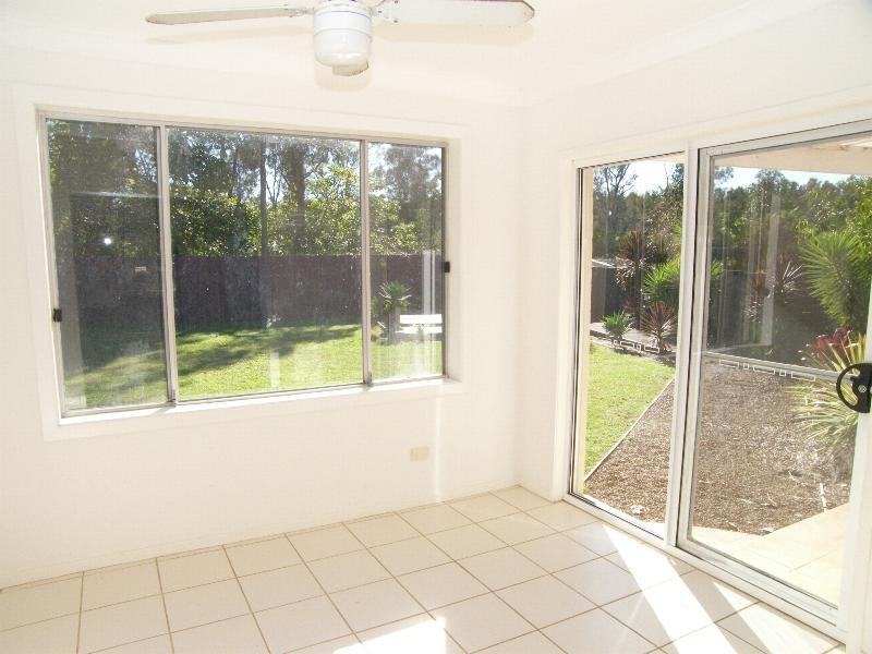 Tuggerawong NSW 2259