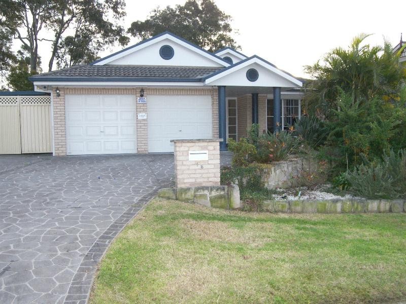 16 Chester Close, Kanwal NSW 2259