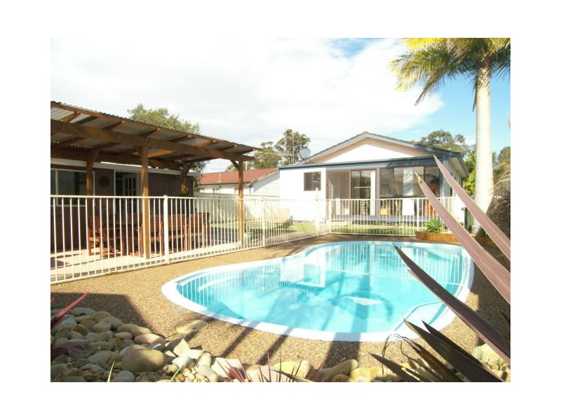 Berkeley Vale NSW 2261