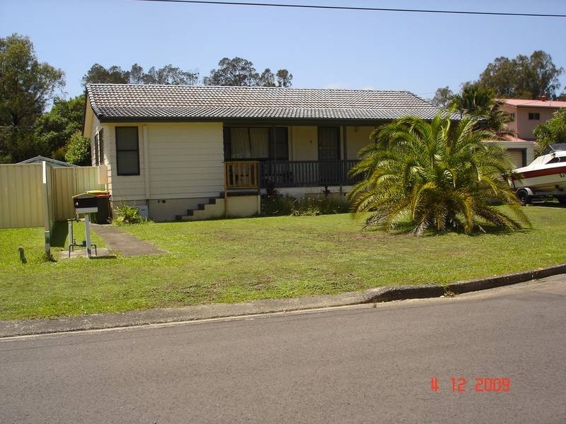4 Ansell Place, Chittaway Point NSW 2261