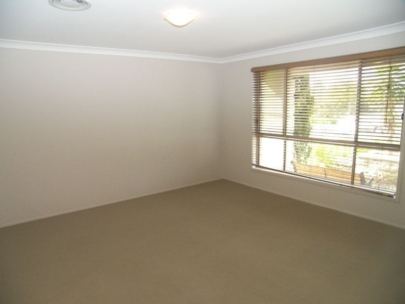 Woongarrah NSW 2259