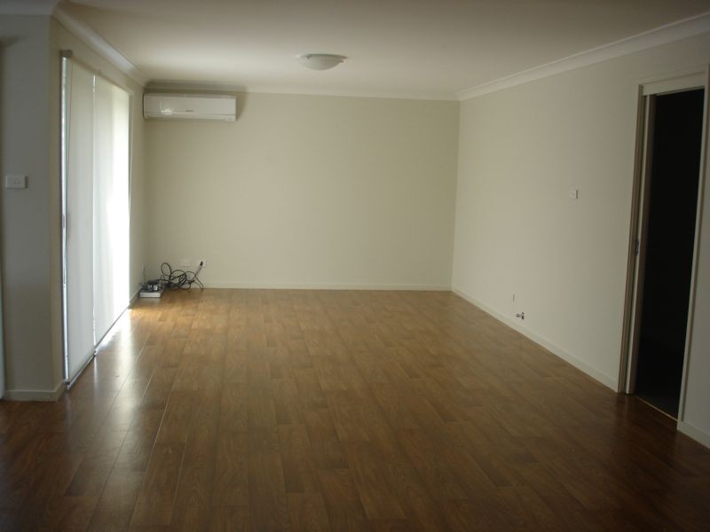 87 Clydesdale, Wadalba NSW 2259