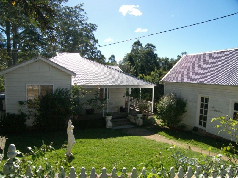 4 Leewood Close, Yarramalong NSW 2259