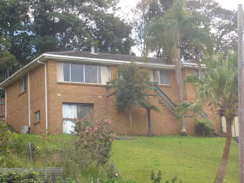 17 Arthur Drive, Wyong NSW 2259