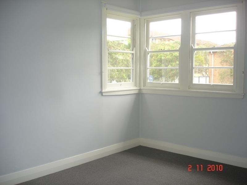 4 Levitt Street, Wyong NSW 2259