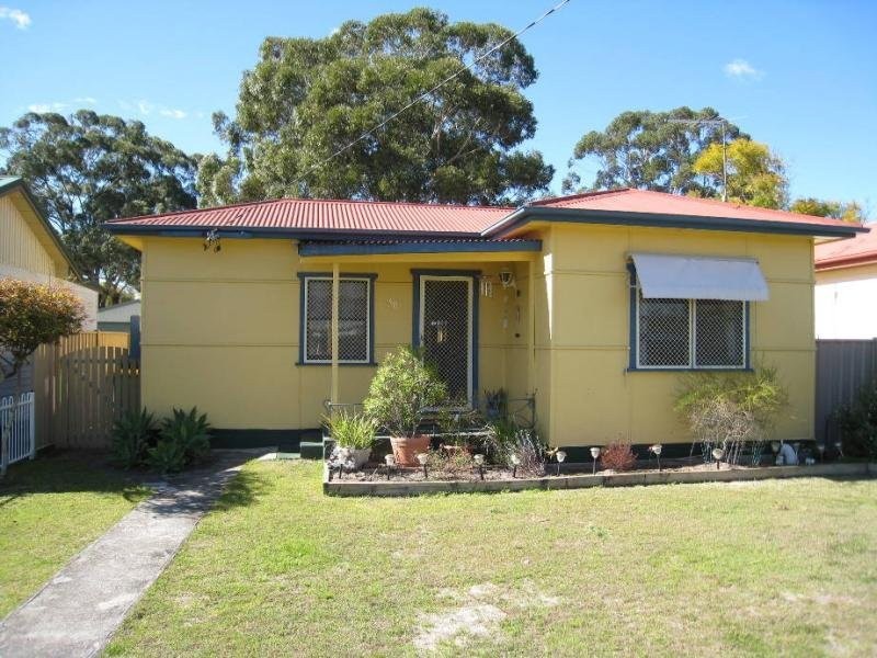38 Lake Road, Blackwall NSW 2256