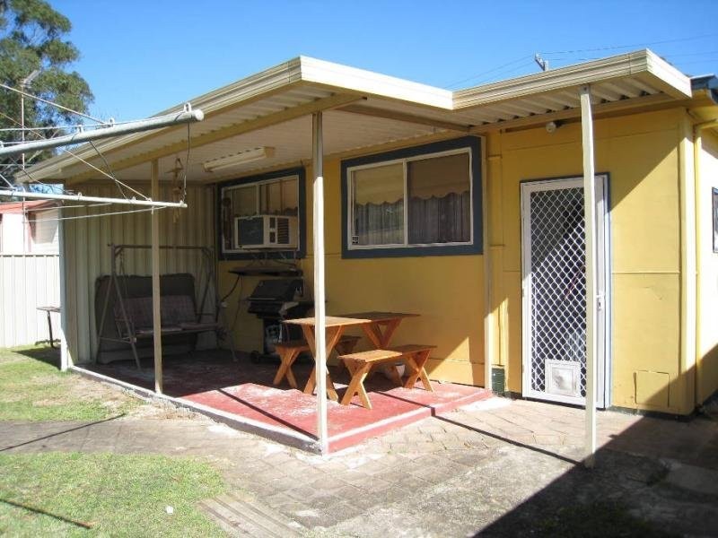 38 Lake Road, Blackwall NSW 2256