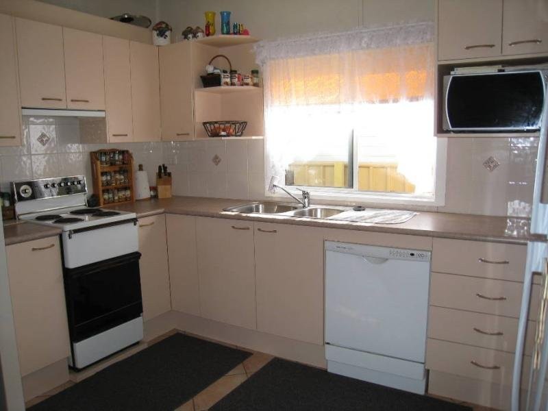 38 Lake Road, Blackwall NSW 2256